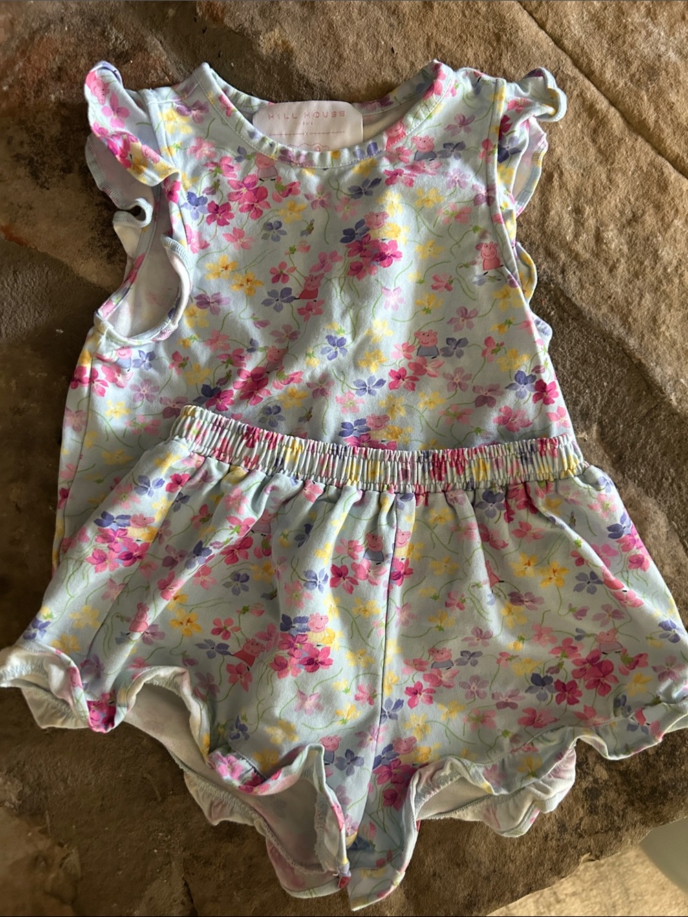 Hill House x Peppa Pig pastel floral top and shorts 6/7